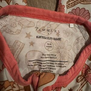 In my Jammers Floral cowgirl print zip